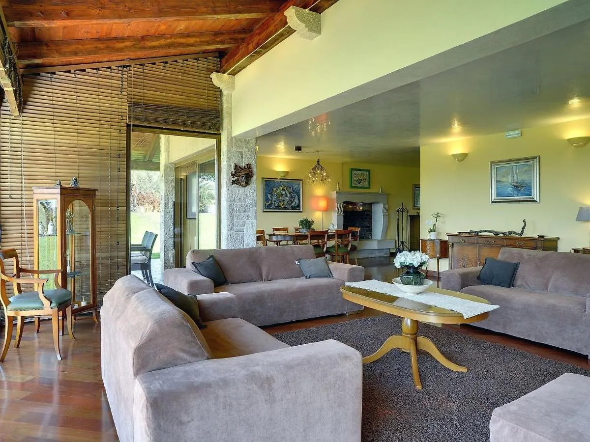 Luxurious Villa In Pomer With Pool And Jacuzzi 0*,