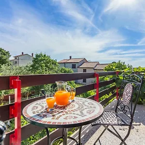 Three-bedroom Meden Apartment